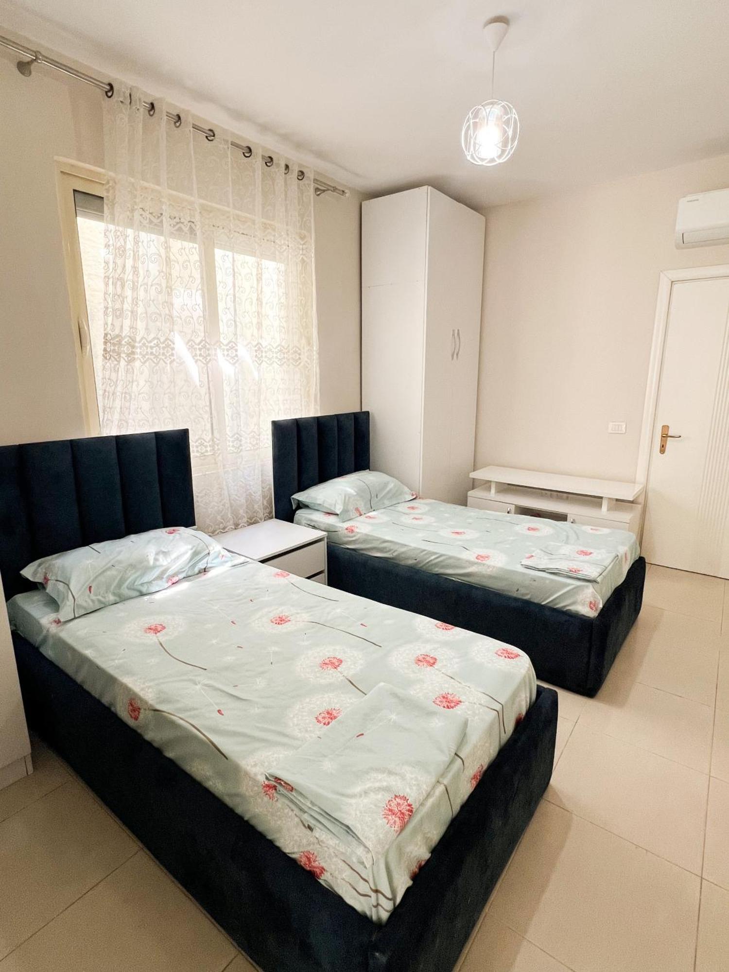 Sea View Apartments Durrës Eksteriør bilde